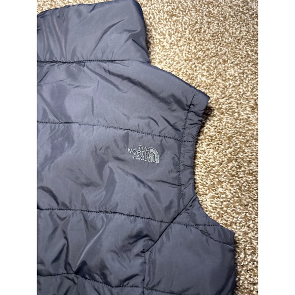 The North Face Womens Puffer Vest Small Snap Button Outdoor Gropcore Casual - Picture 8 of 12